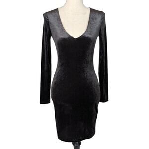 H&M Divided Velvet Bodycon Long Sleeve V Neck Mini Dress Black Size 4